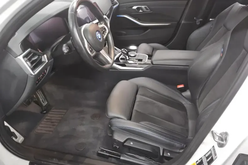 BMW 320 din 2022 cu 91.848 km - oferta BMW140806 - foto 9