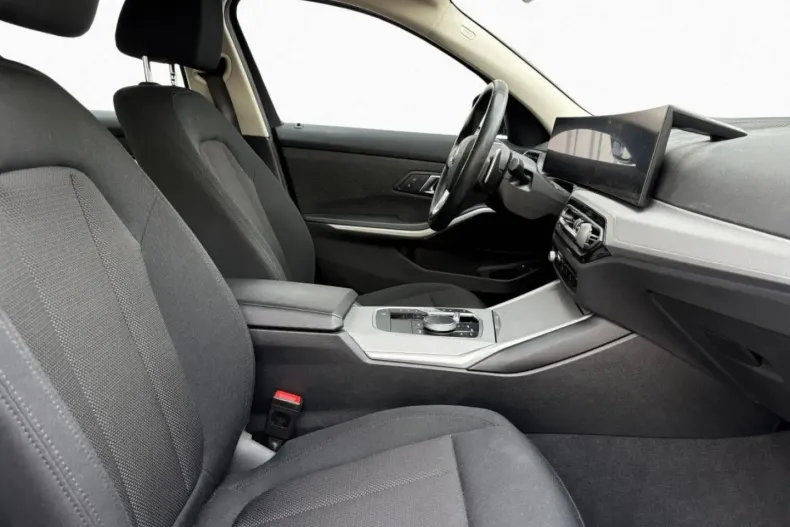 BMW 320 din 2022 cu 86.131 km - oferta BMW140809 - foto 5