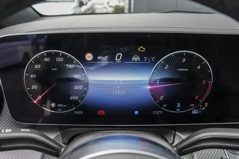 Mercedes-Benz V 250 din 2024 cu 11.250 km - oferta MER140813 - foto 14