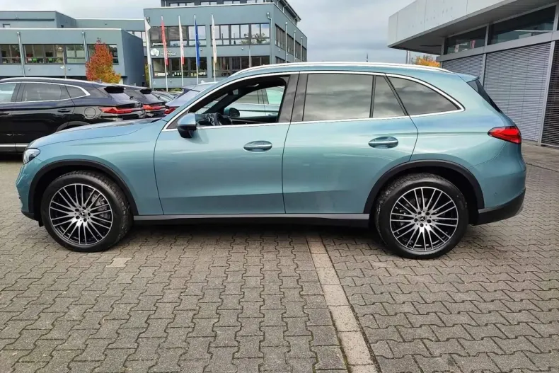 Mercedes-Benz GLC 300 din 2024 cu 21.700 km - oferta MER140818 - foto 5