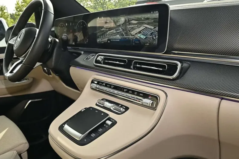 Mercedes-Benz V 300 din 2024 cu 18.910 km - oferta MER140820 - foto 6