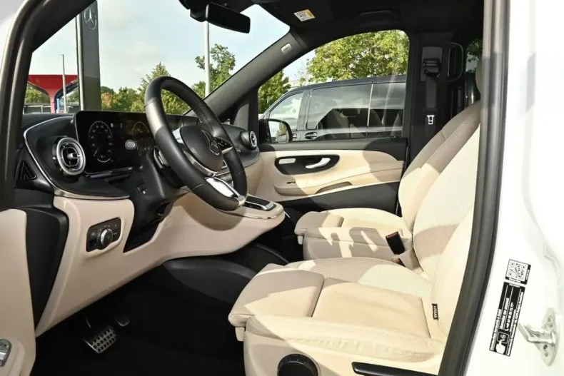 Mercedes-Benz V 300 din 2024 cu 18.910 km - oferta MER140820 - foto 7