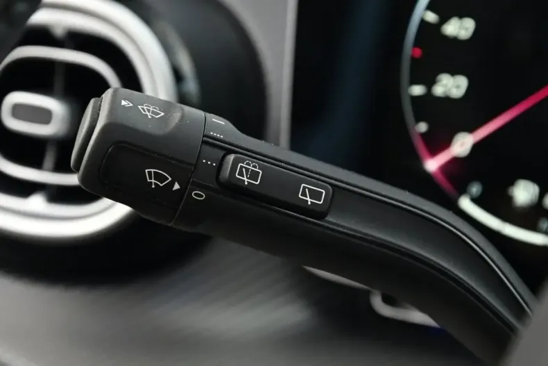 Mercedes-Benz V 300 din 2024 cu 18.910 km - oferta MER140820 - foto 17