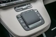 Mercedes-Benz V 300 din 2024 cu 5.404 km - oferta MER140821 - foto 17