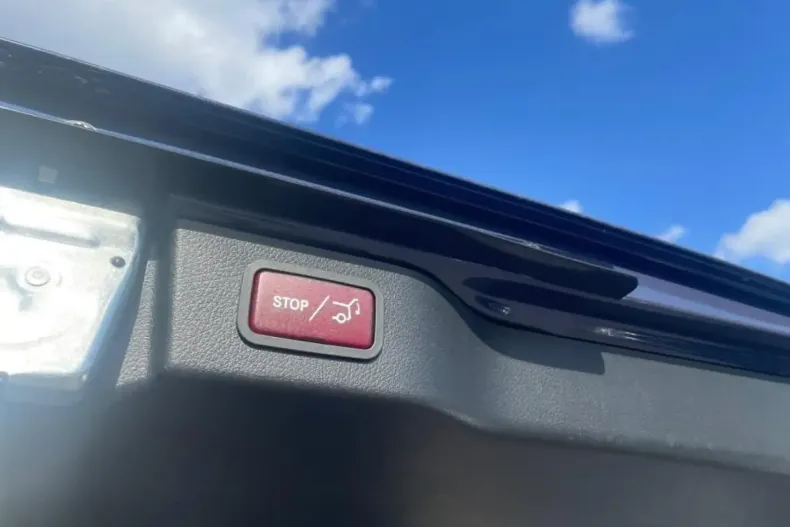 Mercedes-Benz V 300 din 2024 cu 4.964 km - oferta MER140822 - foto 10