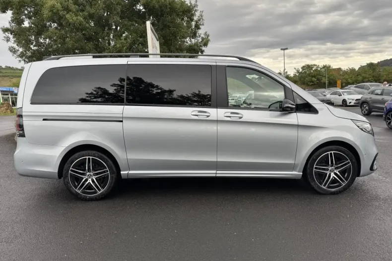 Mercedes-Benz V 300 din 2024 cu 10.537 km - oferta MER140824 - foto 4