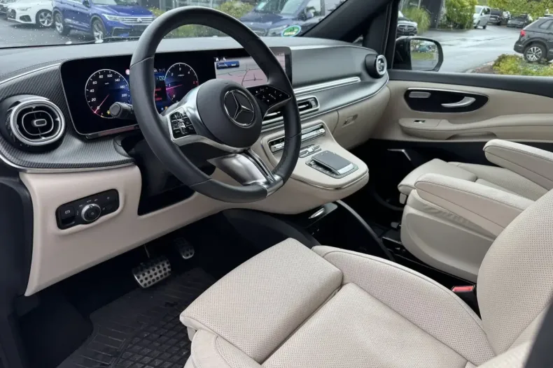 Mercedes-Benz V 300 din 2024 cu 10.537 km - oferta MER140824 - foto 12