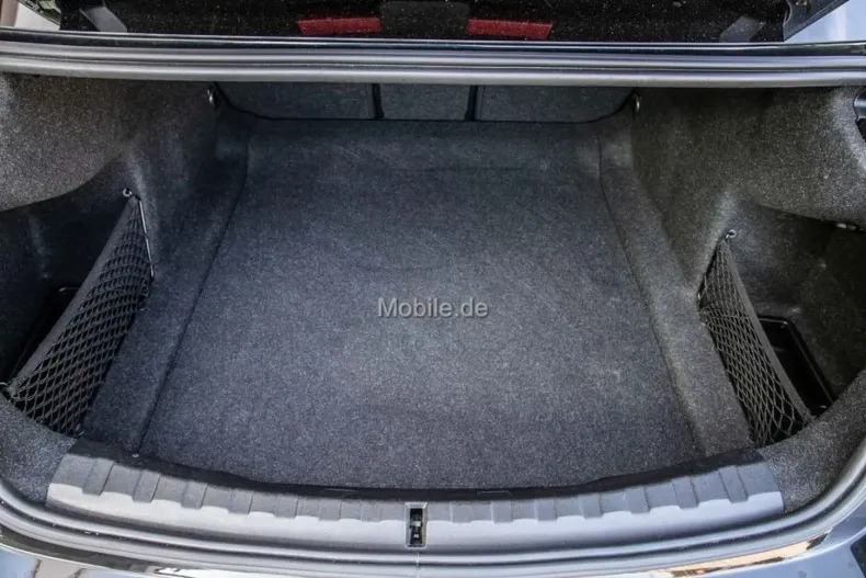 BMW 318 din 2020 cu 96.549 km - oferta BMW140827 - foto 16