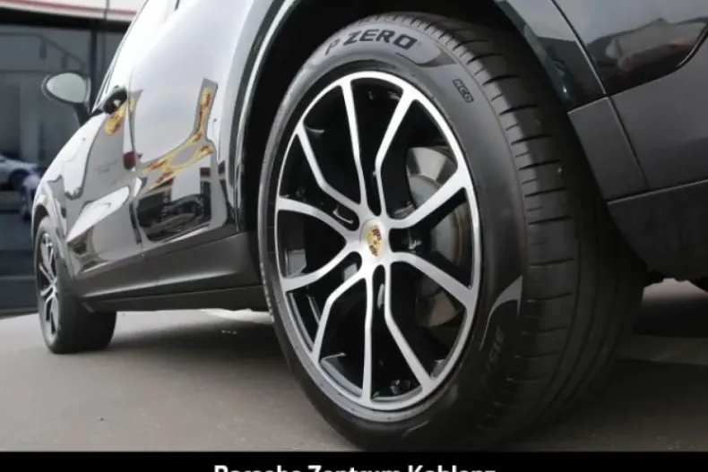 Porsche Cayenne din 2023 cu 17.600 km - oferta POR140830 - foto 8