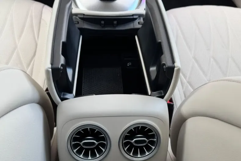 Mercedes-Benz AMG GT din 2024 cu 13.700 km - oferta MER140835 - foto 20