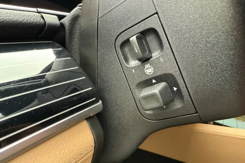 Mercedes-Benz GLS 450 din 2024 cu 23.000 km - oferta MER140837 - foto 31