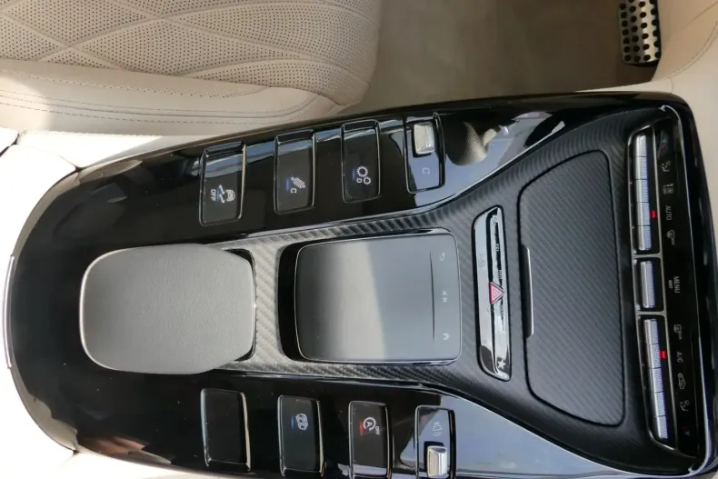 Mercedes-Benz AMG GT din 2024 cu 18.900 km - oferta MER140838 - foto 16