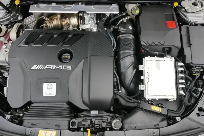 Mercedes-Benz AMG GT din 2024 cu 18.900 km - oferta MER140838 - foto 18