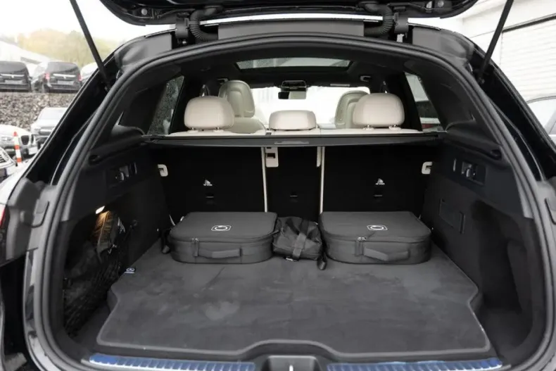 Mercedes-Benz GLC 300 din 2025 cu 14.310 km - oferta MER140841 - foto 6