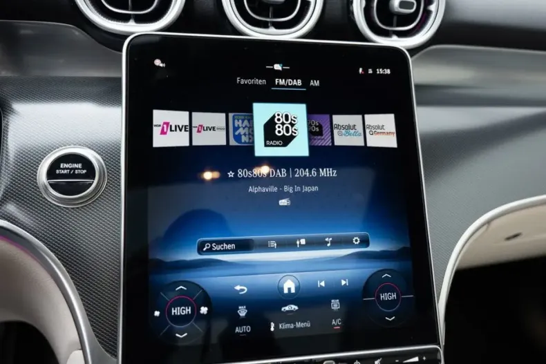 Mercedes-Benz GLC 300 din 2025 cu 14.310 km - oferta MER140841 - foto 9