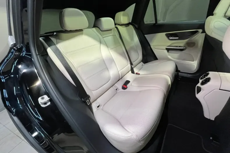 Mercedes-Benz GLC 300 din 2024 cu 37.625 km - oferta MER140842 - foto 10