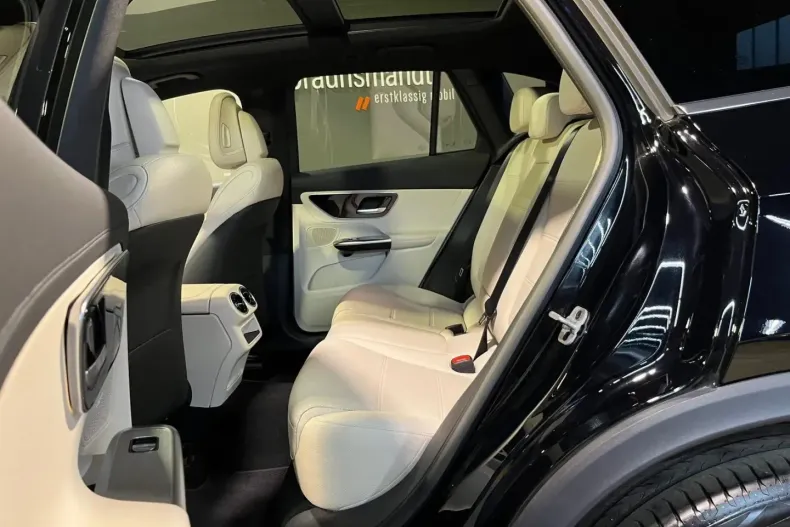 Mercedes-Benz GLC 300 din 2024 cu 37.625 km - oferta MER140842 - foto 11