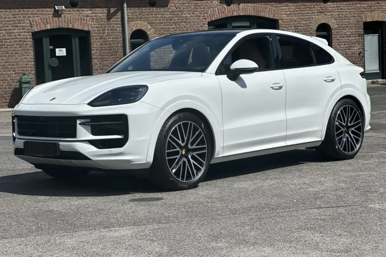 Porsche Cayenne din 2024 cu 15.900 km - oferta POR140855 - foto 4