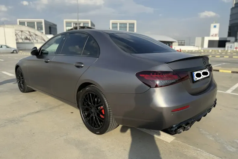 Mercedes-Benz E 200 din 2022 cu 30.000 km - oferta MER140871 - foto 8