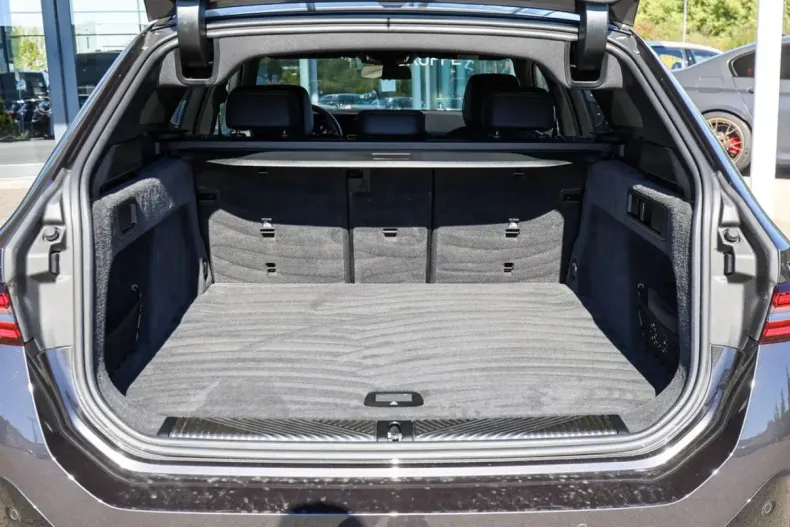 BMW 540 din 2025 cu 24.962 km - oferta BMW140873 - foto 6