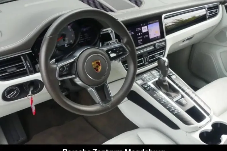 Porsche Macan din 2021 cu 45.175 km - oferta POR140888 - foto 4