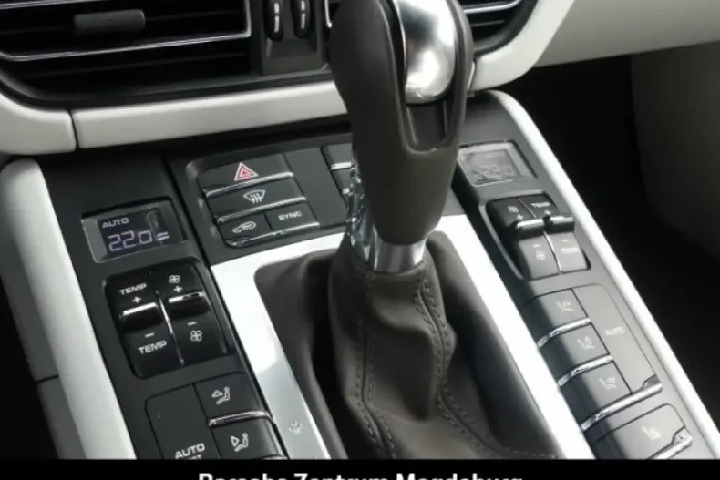 Porsche Macan din 2021 cu 45.175 km - oferta POR140888 - foto 21