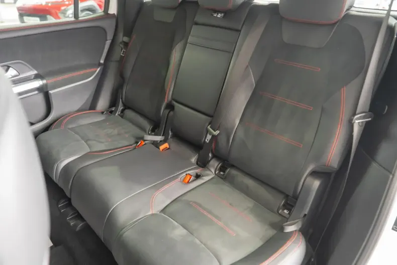 Mercedes-Benz GLB 180 din 2021 cu 124.400 km - oferta MER140890 - foto 22