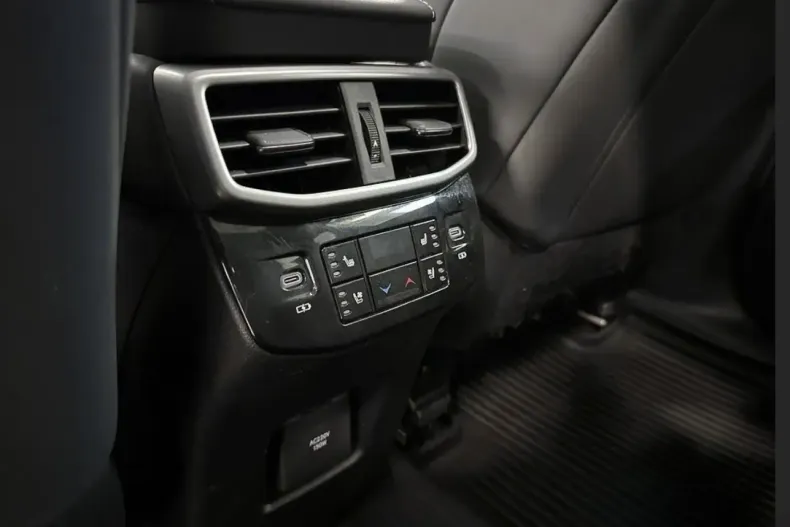 Lexus RX 500 din 2023 cu 48.000 km - oferta LEX140891 - foto 13