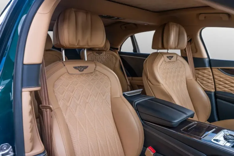 Bentley Flying Spur din 2021 cu 38.290 km - oferta BEN140892 - foto 23