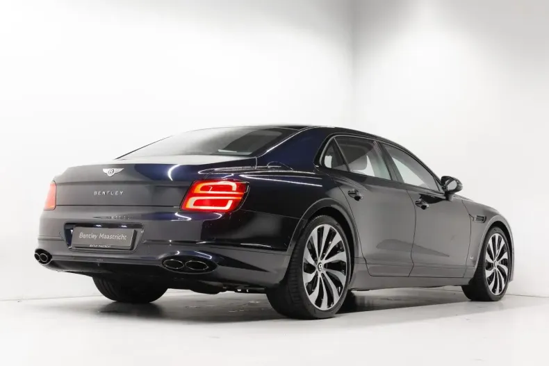 Bentley Flying Spur din 2021 cu 13.191 km - oferta BEN140893 - foto 3