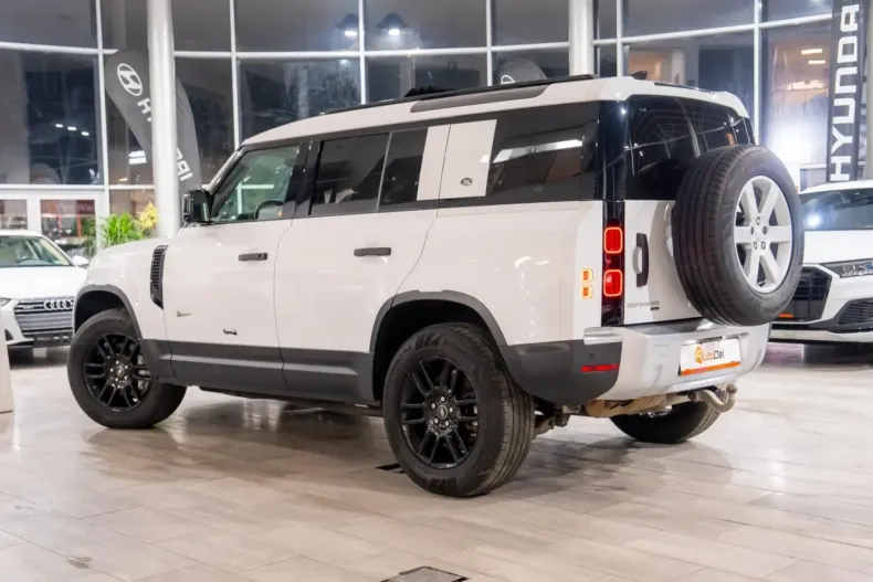 Land Rover Defender din 2021 cu 119.597 km - oferta LAN140896 - foto 5