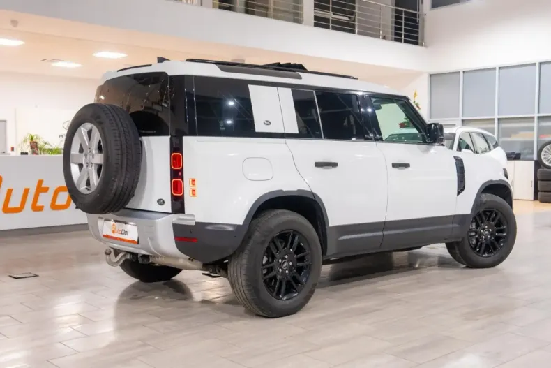 Land Rover Defender din 2021 cu 119.597 km - oferta LAN140896 - foto 6