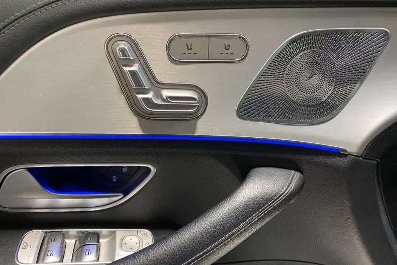 Mercedes-Benz GLE 350 din 2020 cu 68.042 km - oferta MER140905 - foto 19