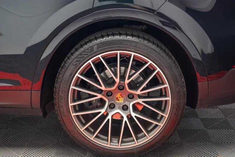 Porsche Cayenne din 2020 cu 63.611 km - oferta POR140907 - foto 8