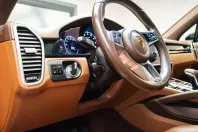 Porsche Cayenne din 2020 cu 63.611 km - oferta POR140907 - foto 19