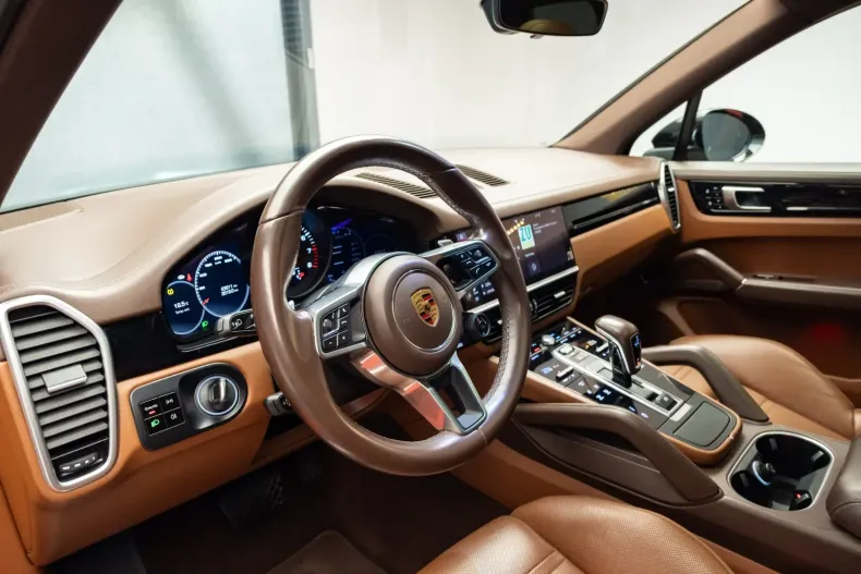 Porsche Cayenne din 2020 cu 63.611 km - oferta POR140907 - foto 21