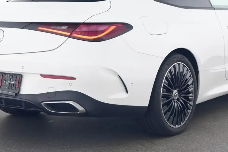 Mercedes-Benz CLE 200 din 2024 cu 20.600 km - oferta MER140909 - foto 4