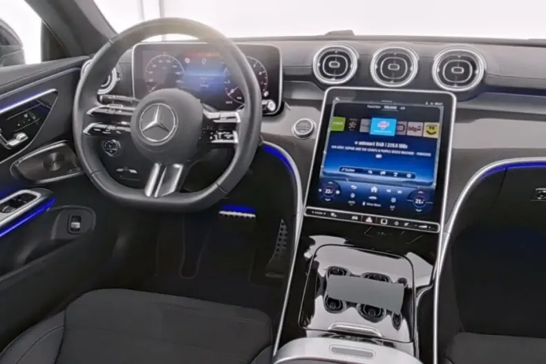 Mercedes-Benz CLE 200 din 2024 cu 20.600 km - oferta MER140909 - foto 6