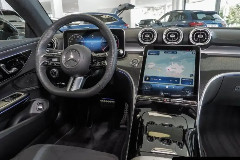 Mercedes-Benz CLE 200 din 2024 cu 11.196 km - oferta MER140912 - foto 9