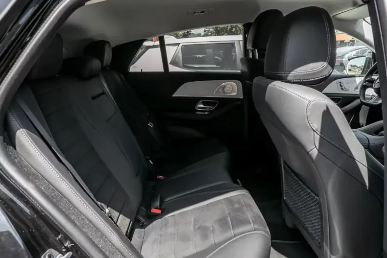 Mercedes-Benz GLE 450 din 2024 cu 15.925 km - oferta MER140929 - foto 3