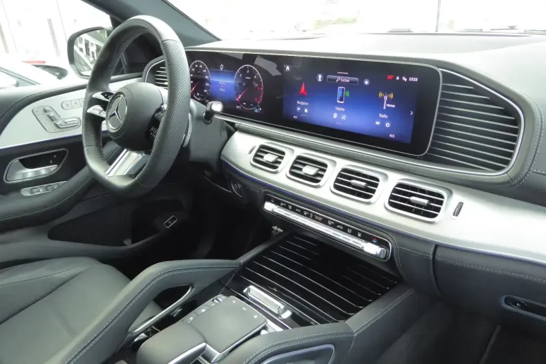 Mercedes-Benz GLE 450 din 2024 cu 25.920 km - oferta MER140930 - foto 5