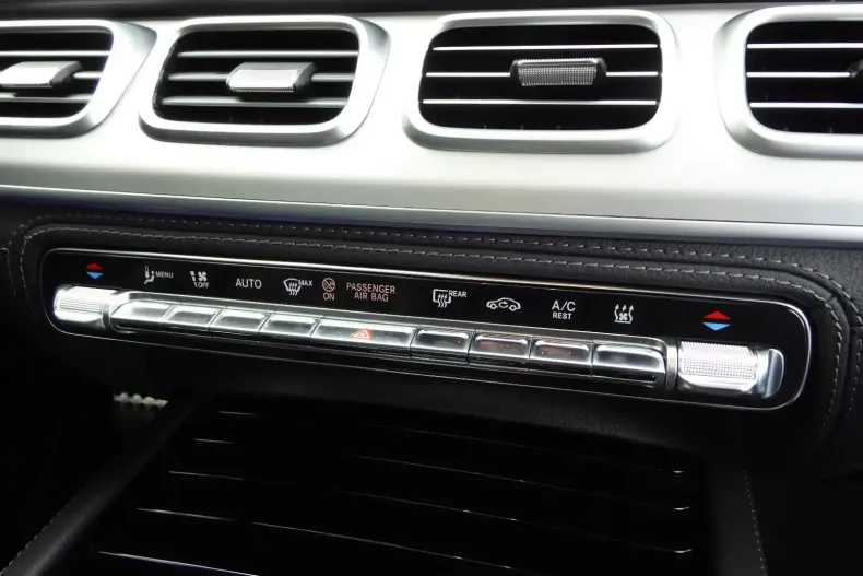 Mercedes-Benz GLE 450 din 2024 cu 25.920 km - oferta MER140930 - foto 10