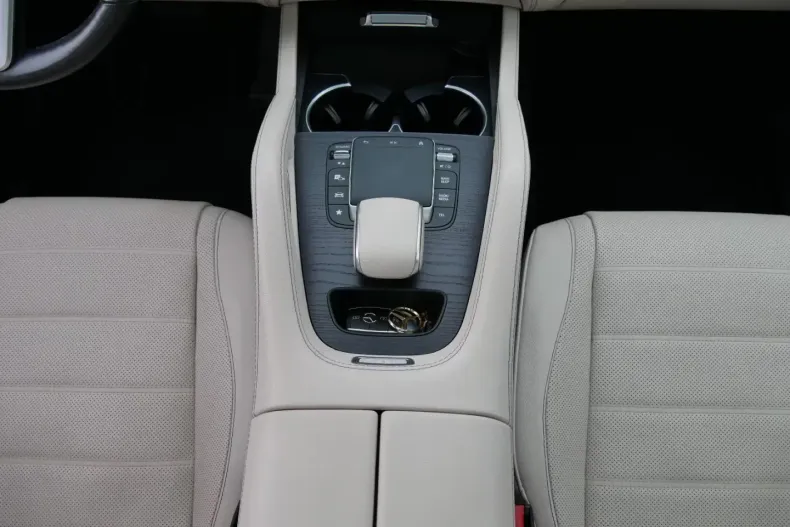 Mercedes-Benz GLE 350 din 2024 cu 27.000 km - oferta MER140932 - foto 9