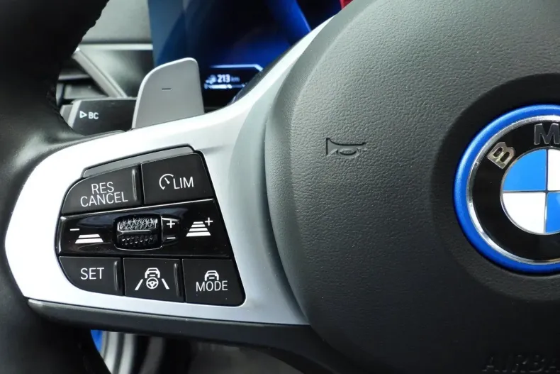 BMW 330 din 2024 cu 15.000 km - oferta BMW140938 - foto 13