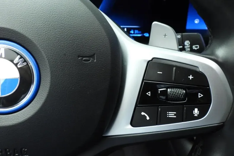 BMW 330 din 2024 cu 15.000 km - oferta BMW140938 - foto 15