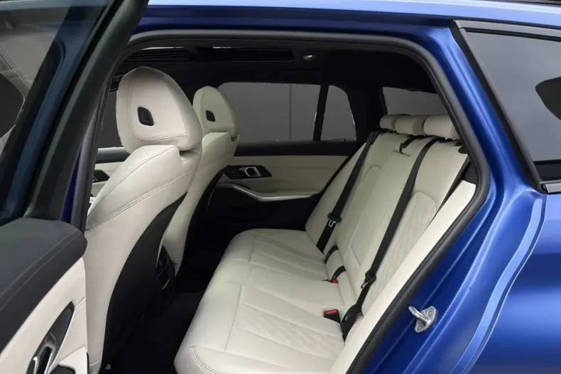 BMW 330 din 2024 cu 17.629 km - oferta BMW140940 - foto 10