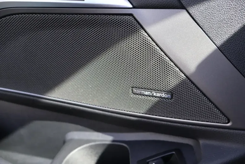 BMW 320 din 2024 cu 29.500 km - oferta BMW140945 - foto 13