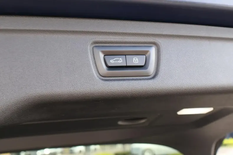 BMW 320 din 2024 cu 29.500 km - oferta BMW140945 - foto 26