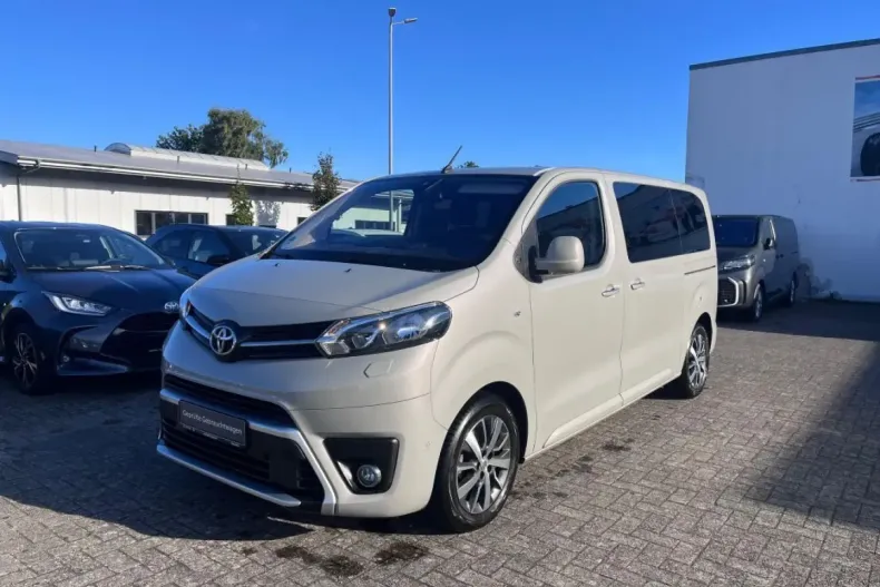 Toyota Proace (Verso) din 2021 cu 35.278 km - oferta TOY140950 - foto 1