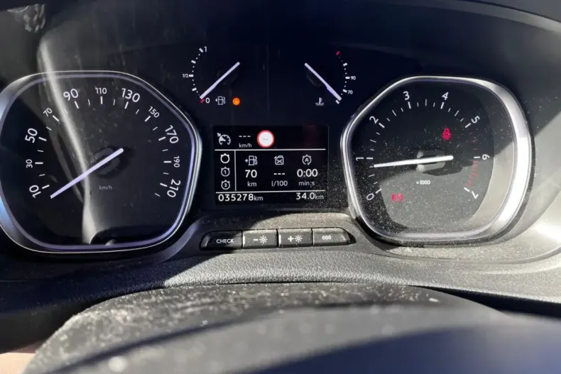 Toyota Proace (Verso) din 2021 cu 35.278 km - oferta TOY140950 - foto 8